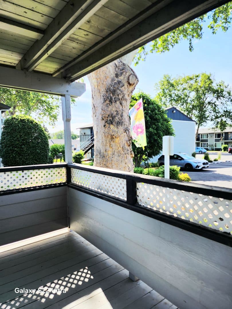 West Richland Apartment: 531 S. 38th Ave