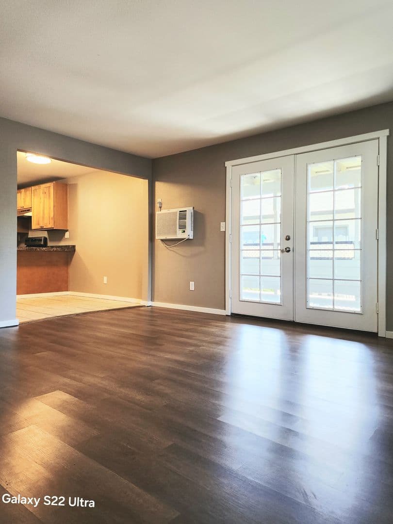 West Richland Apartment: 531 S. 38th Ave