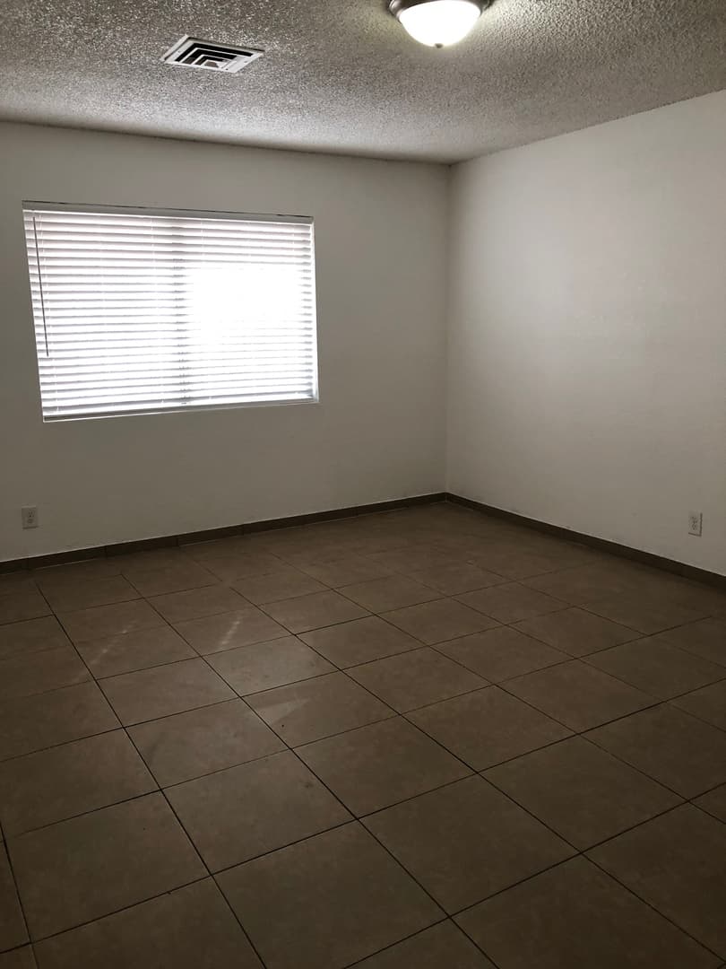 Las Vegas House: 5148 Greene Lane Unit C