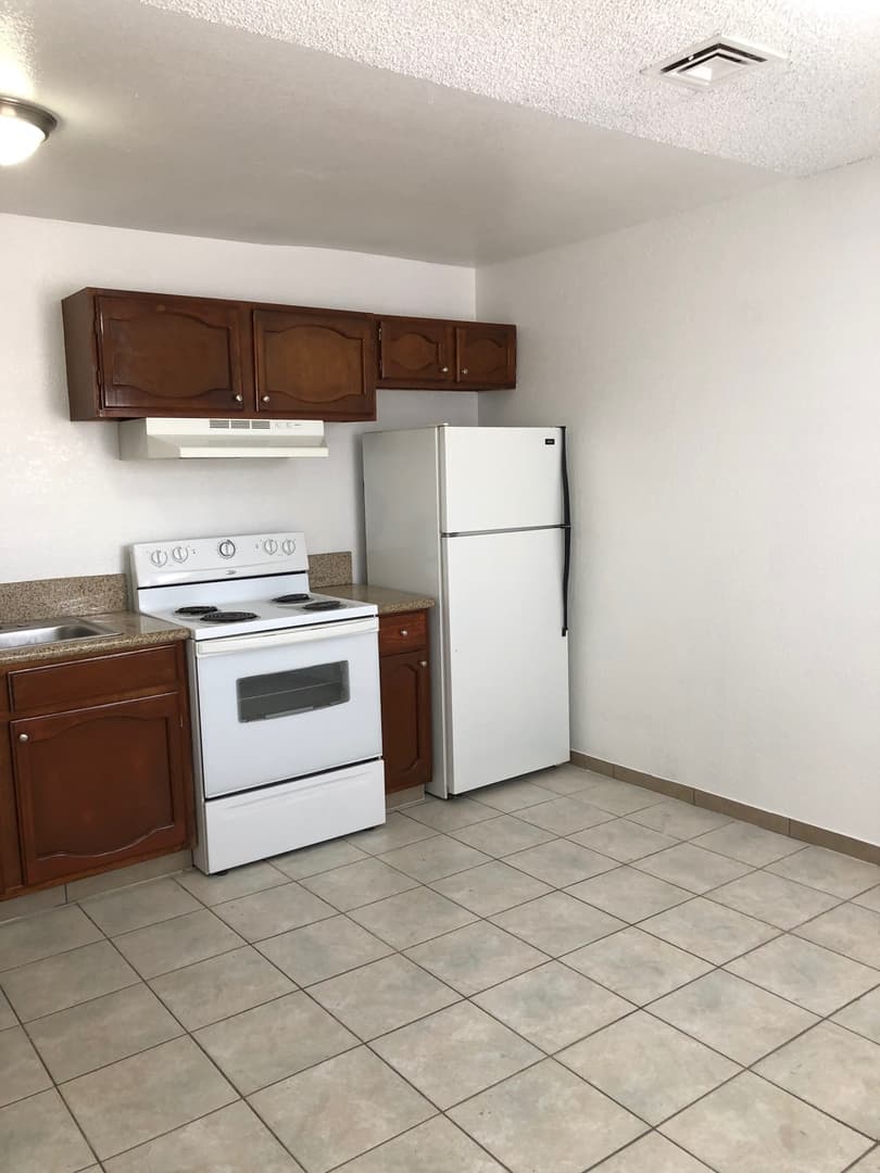 Las Vegas House: 5148 Greene Lane Unit C