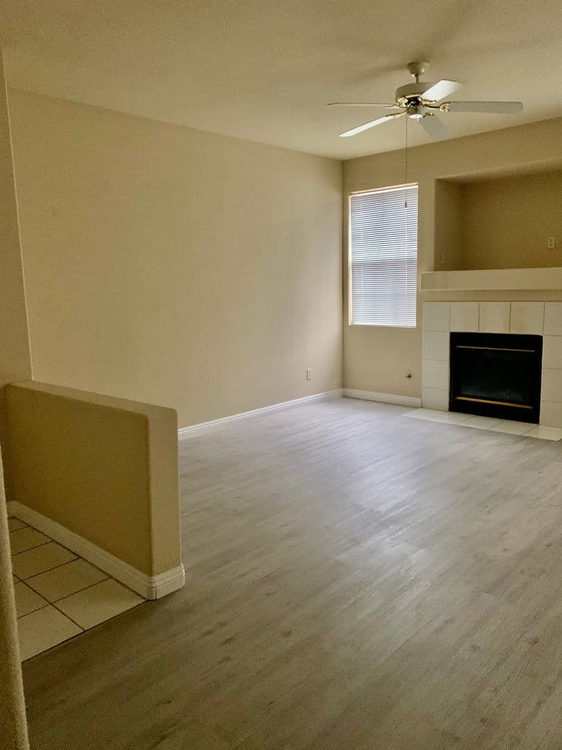 Las Vegas House: 7705 Himalayas #102