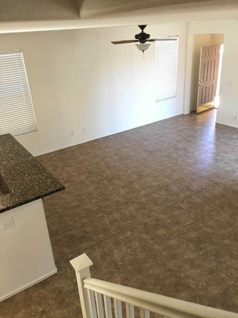 Las Vegas House: 9029 College Green