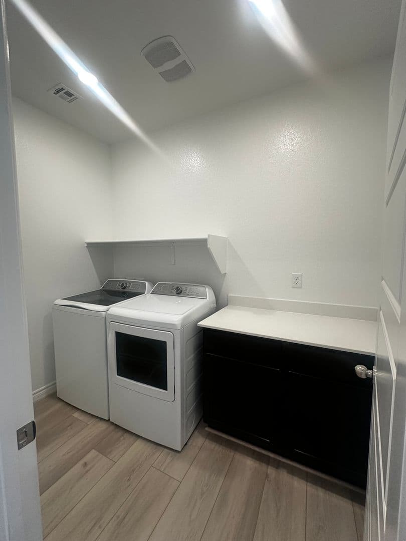 Las Vegas House: 9769 Redwood Cascade