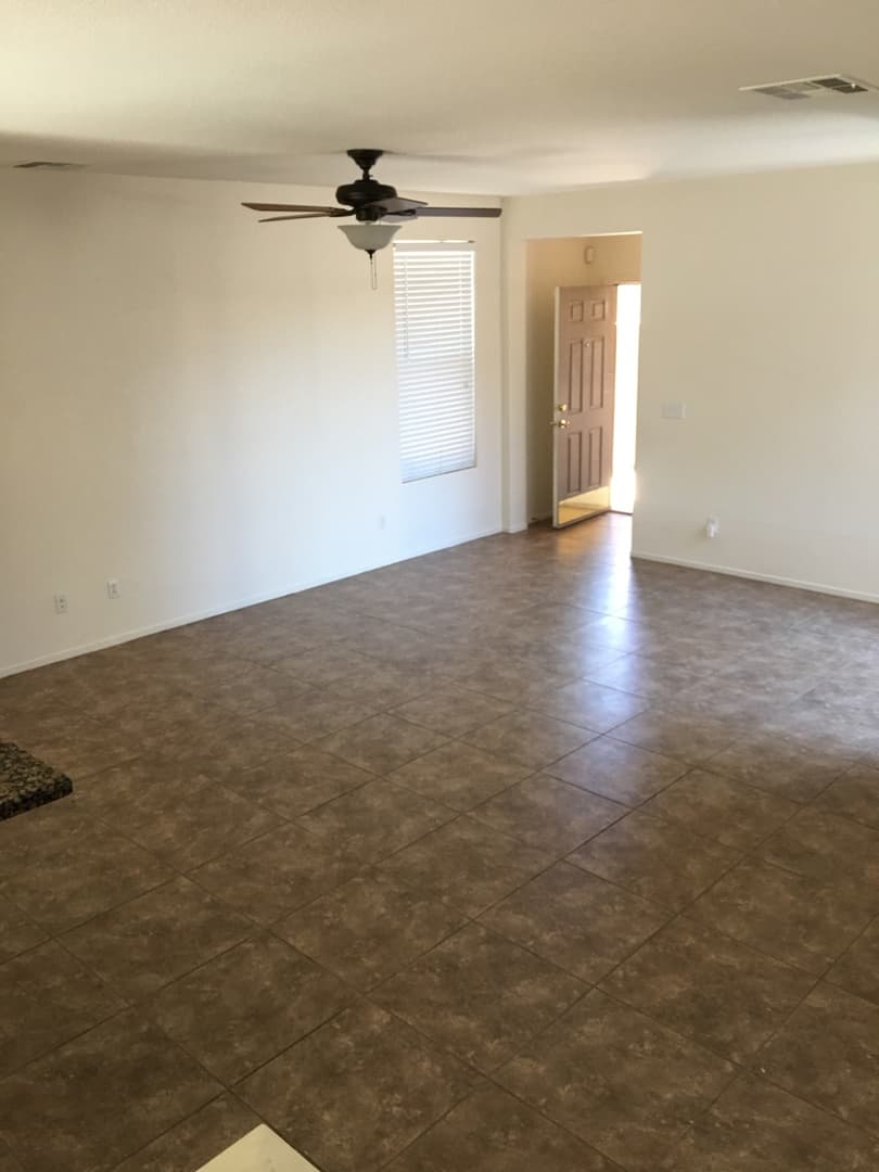 Las Vegas House: 9029 College Green