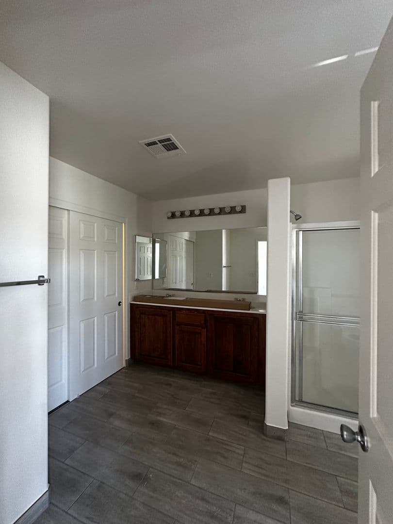 Las Vegas House: 6186 Pacific Dogwood Ave