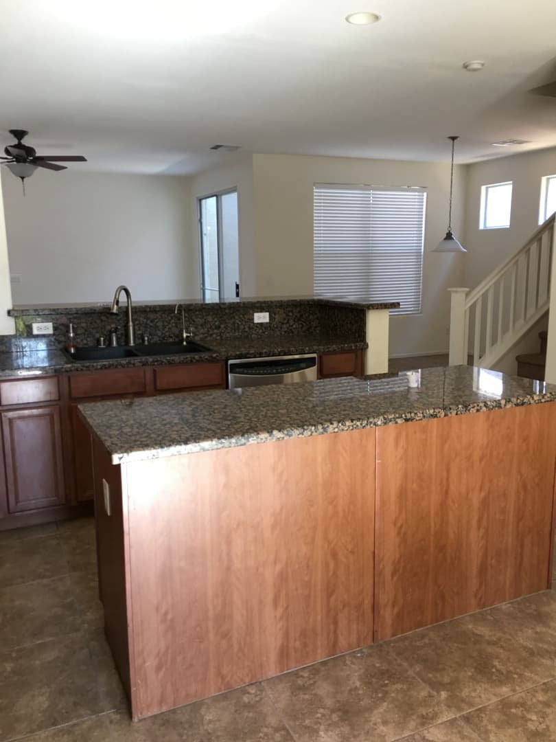 Las Vegas House: 9029 College Green