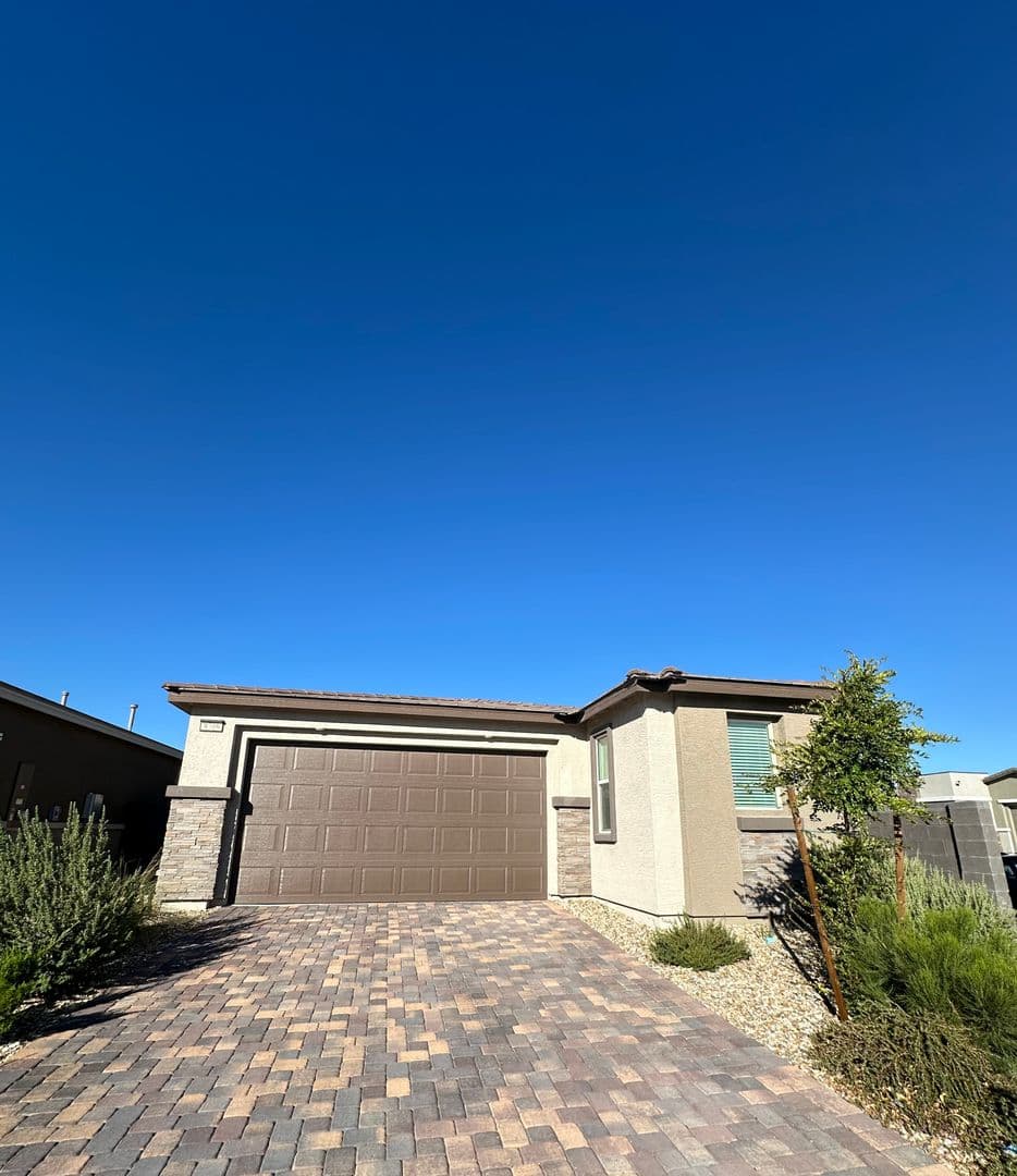 Las Vegas House: 9769 Redwood Cascade