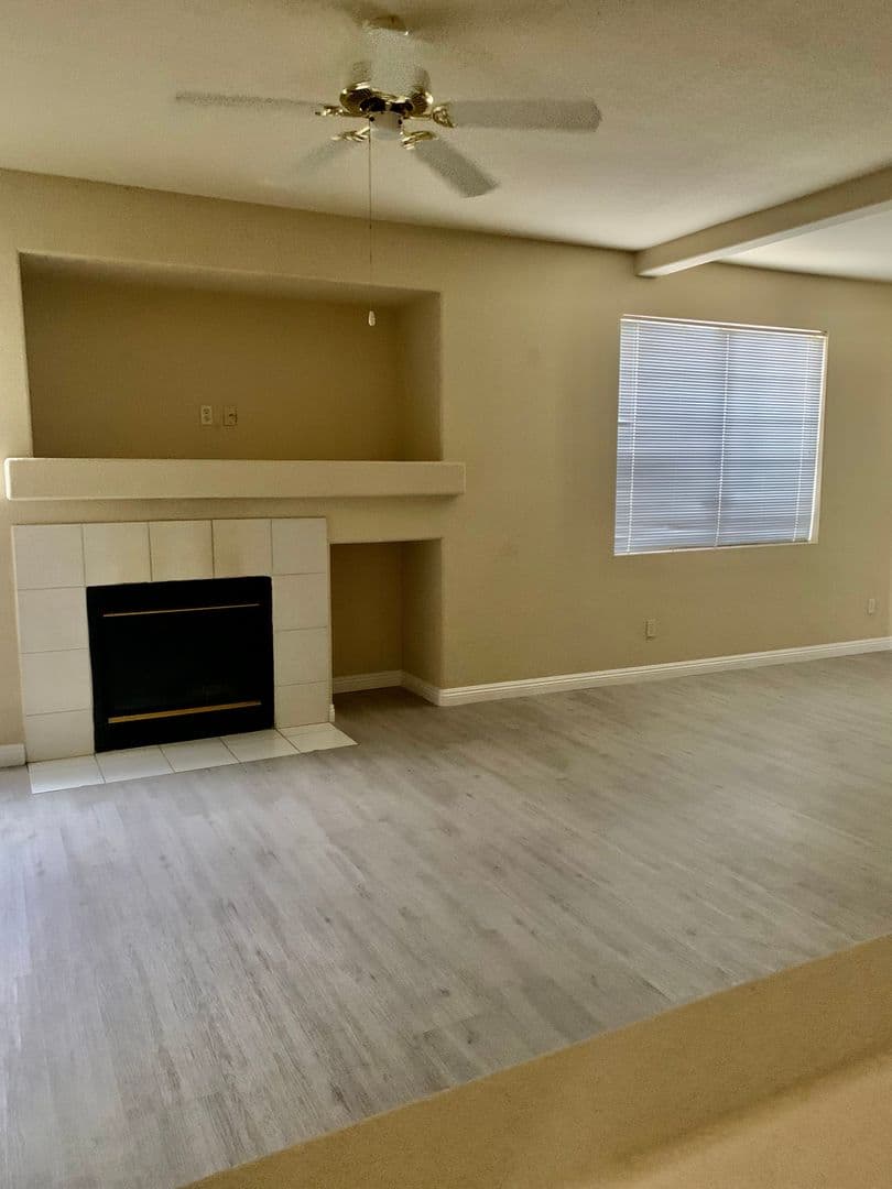 Las Vegas House: 7705 Himalayas #102