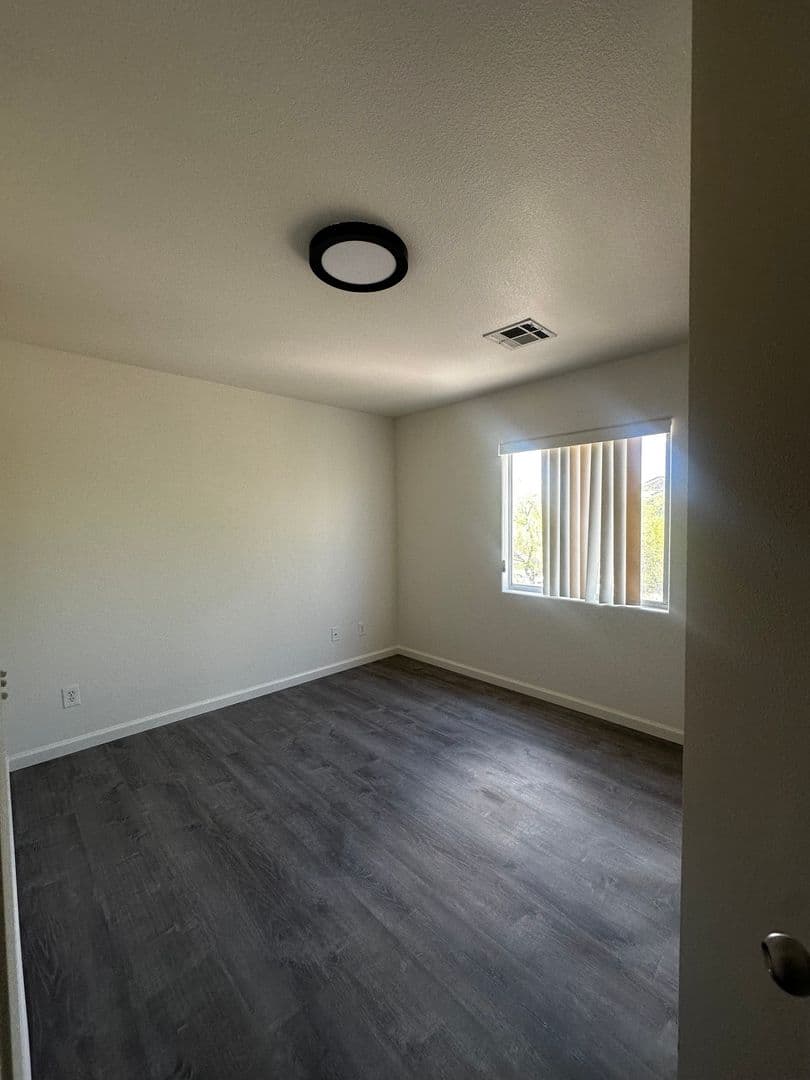 Las Vegas House: 6186 Pacific Dogwood Ave