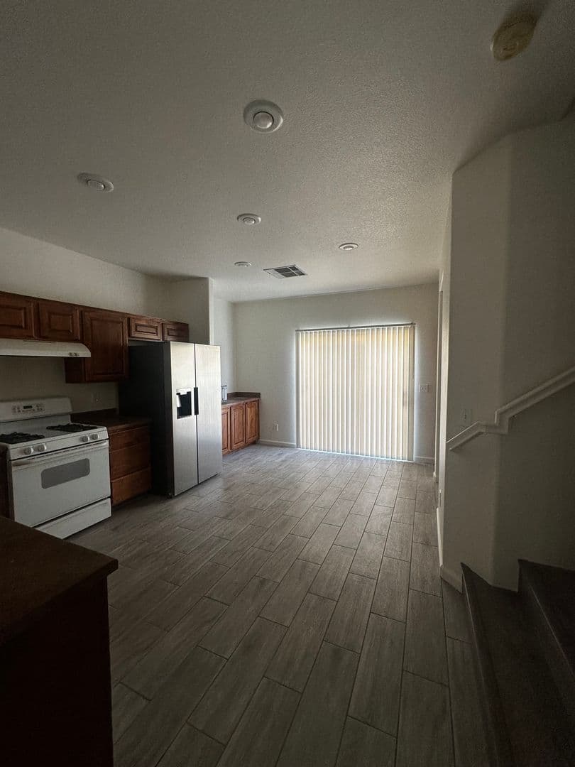 Las Vegas House: 6186 Pacific Dogwood Ave