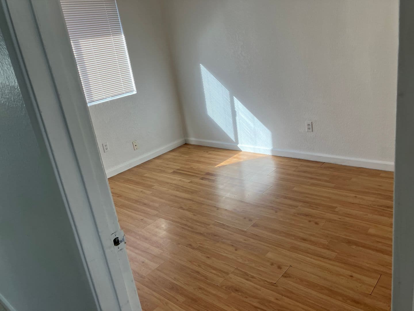 Merced Apartment: 928 W 13th St