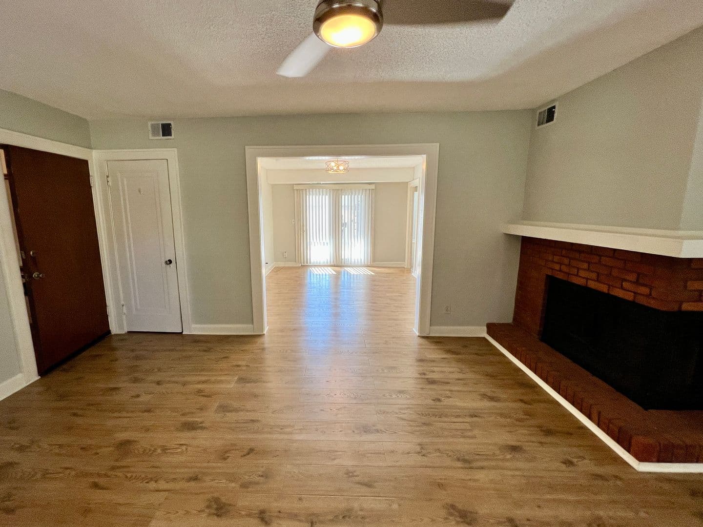 Kansas City Apartment: 127-129 E 46th, 131-133 E 46th , 1019 W 38th Street