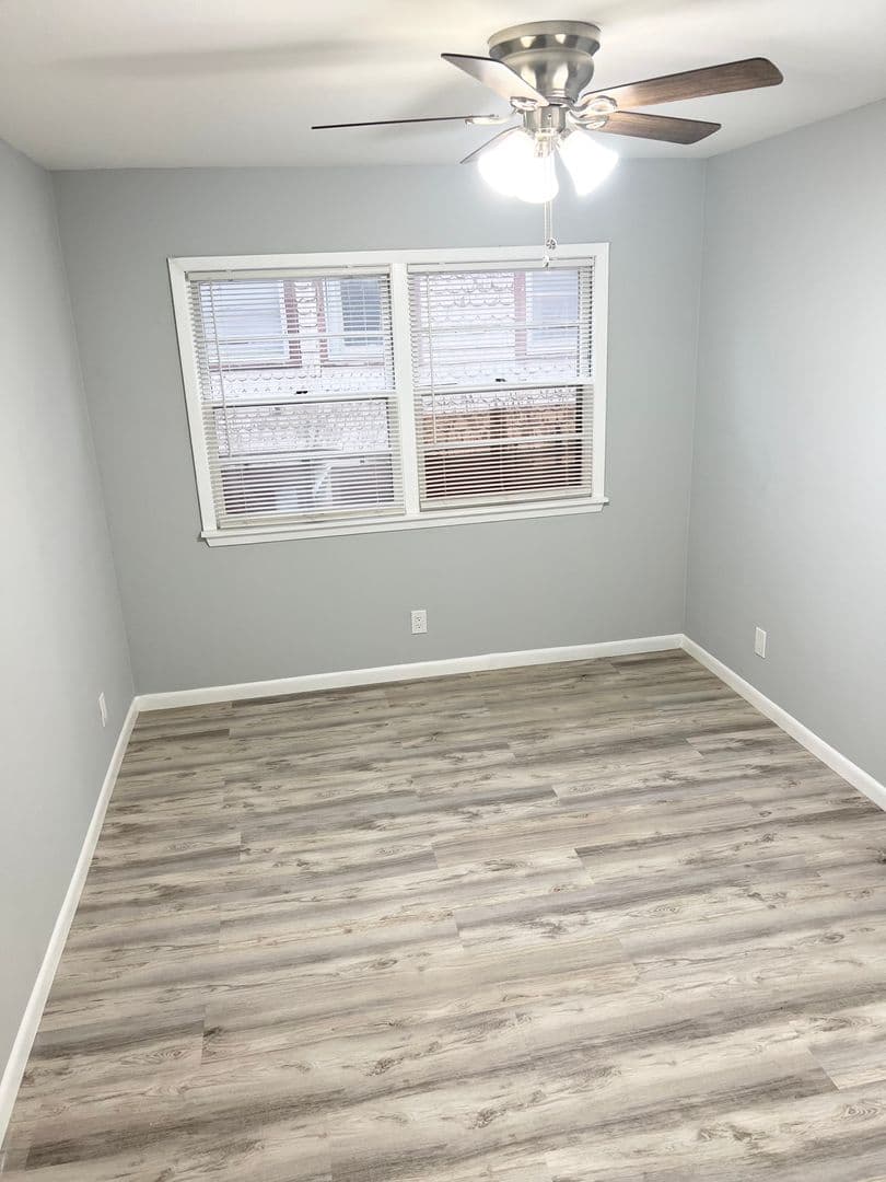 Omaha Apartment: 3701-3705 Jones St