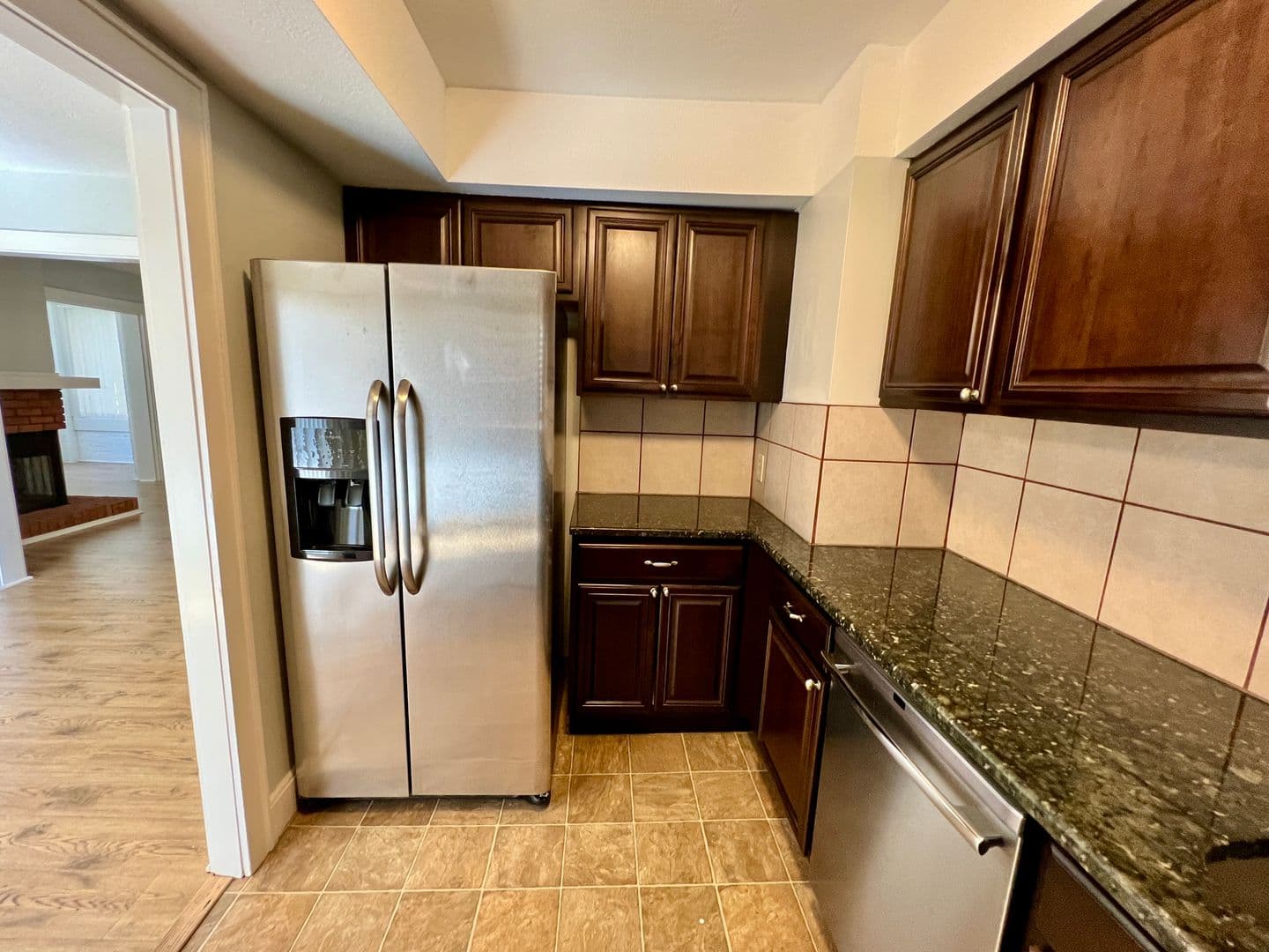 Kansas City Apartment: 127-129 E 46th, 131-133 E 46th , 1019 W 38th Street