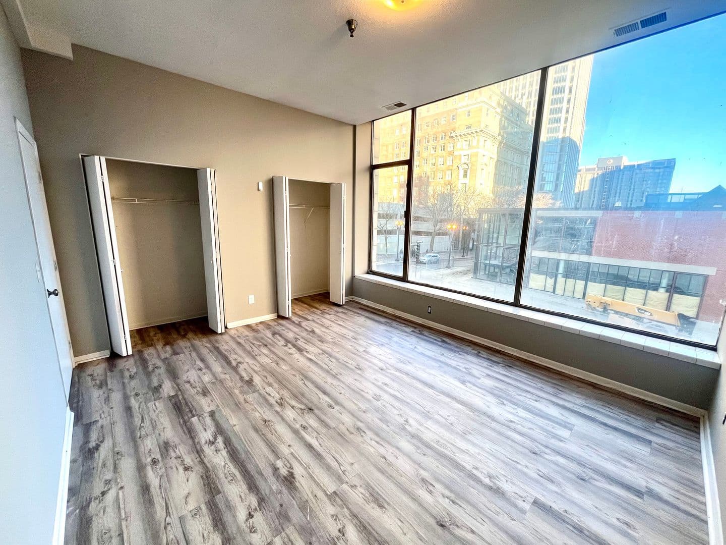 Omaha Apartment: 305 South 16th Street
