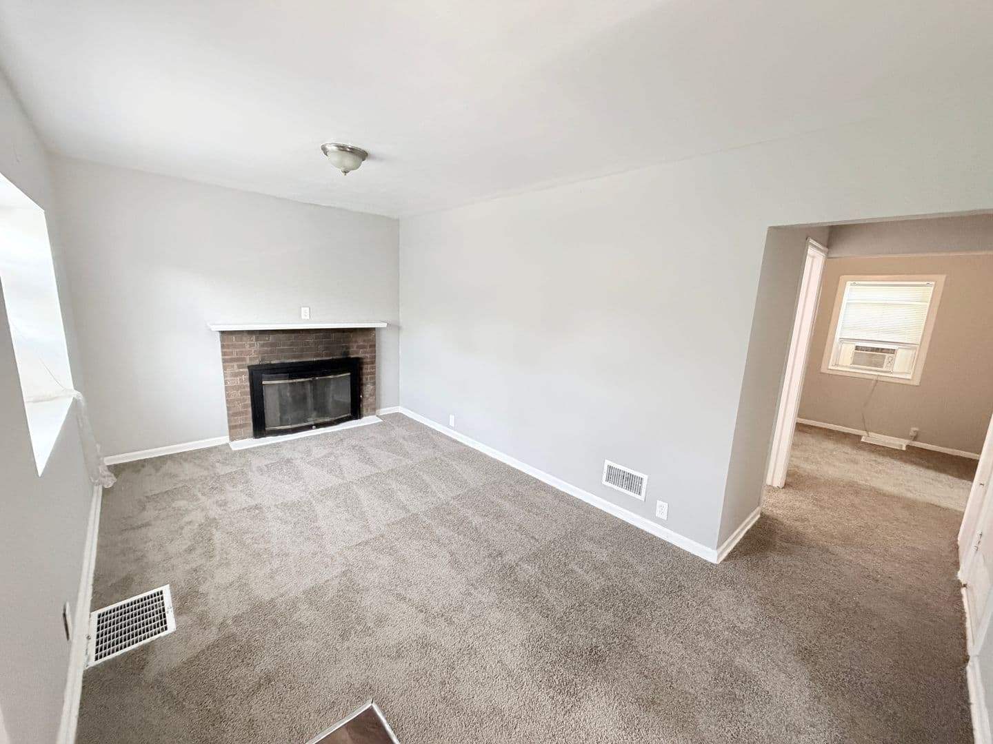Independence House: 743 N Kiger Road