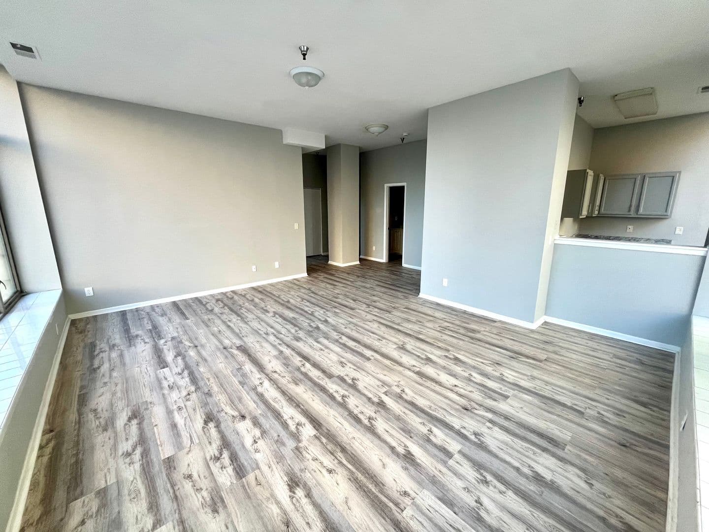 Omaha Apartment: 305 South 16th Street