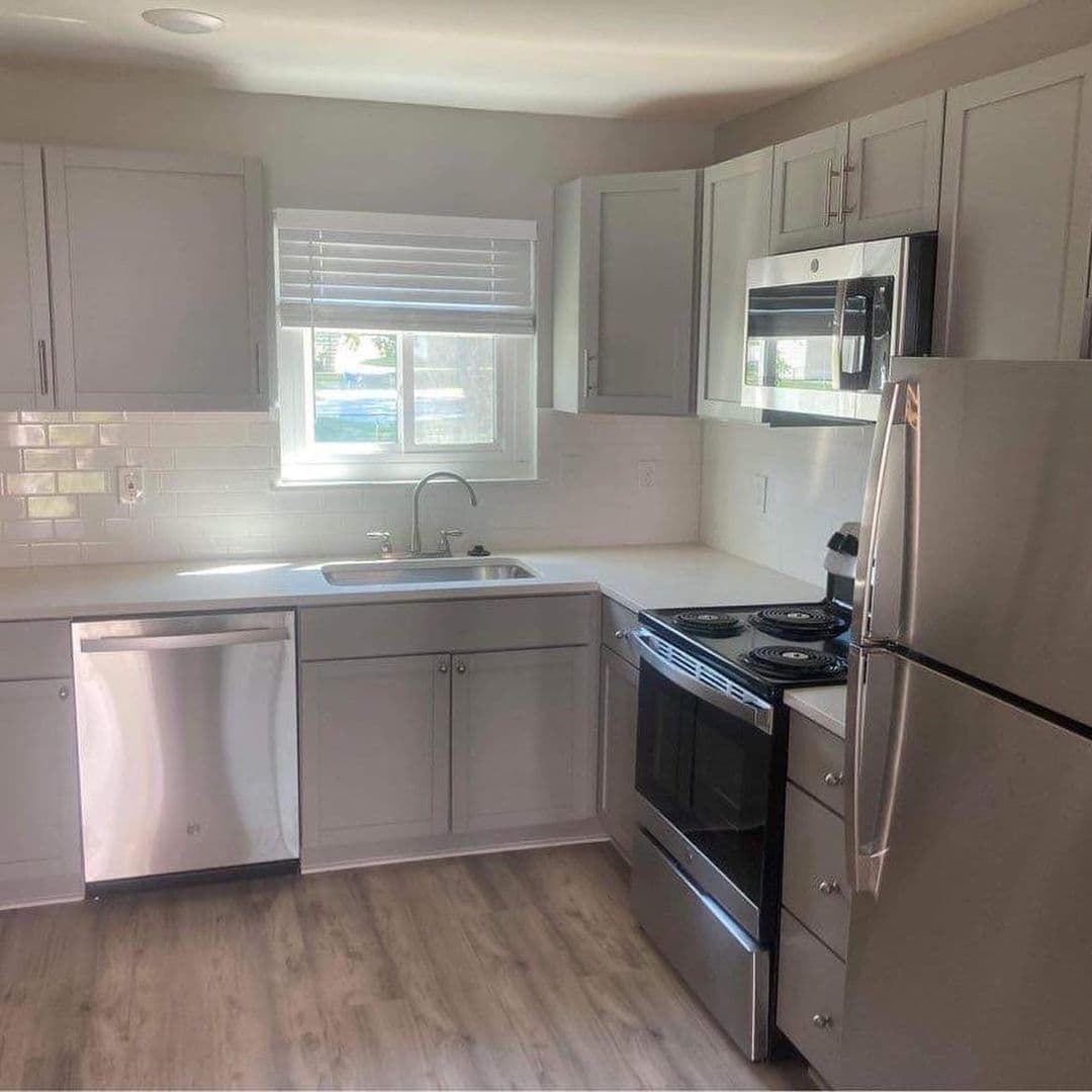 Shawnee Apartment: 6013 King Street