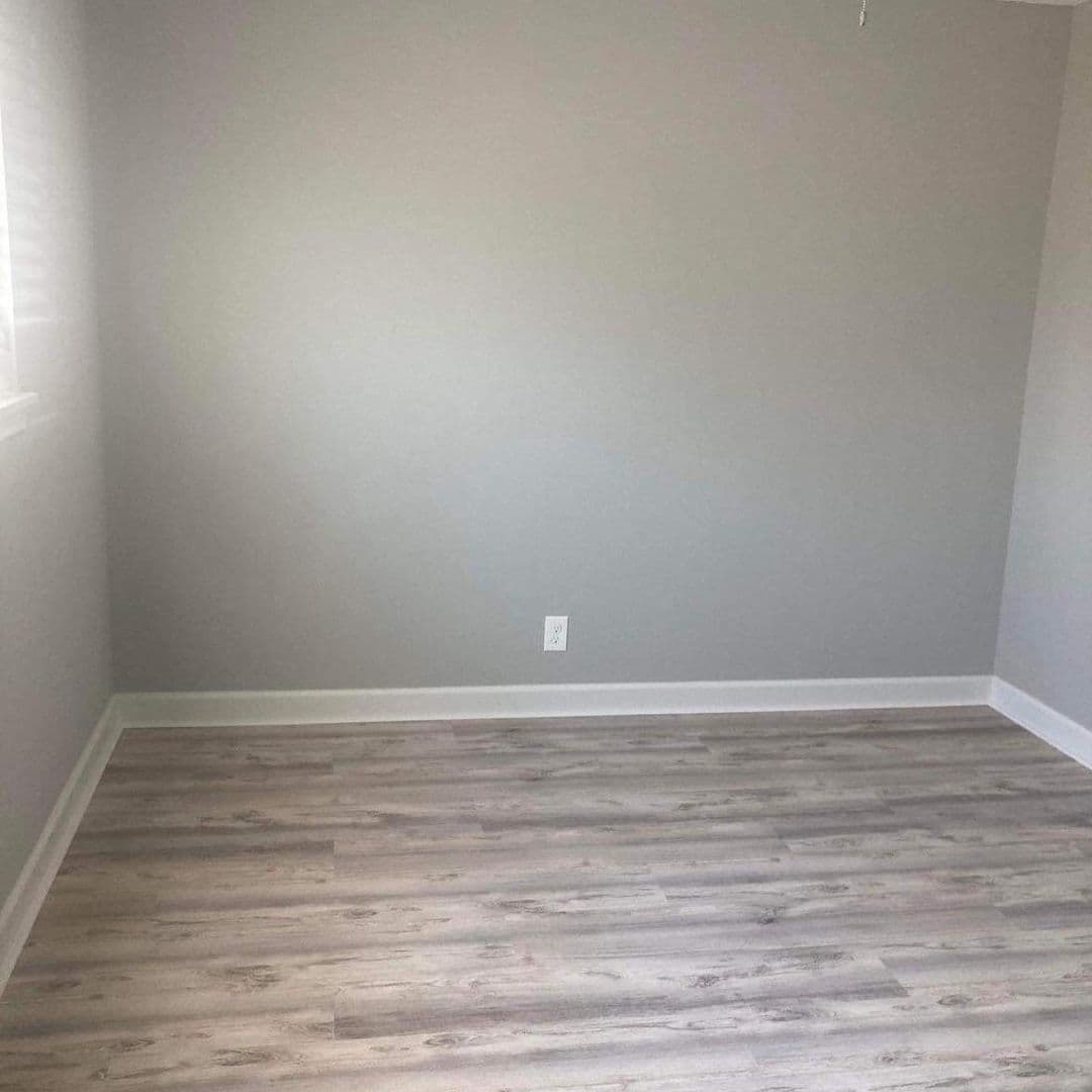 Shawnee Apartment: 6013 King Street