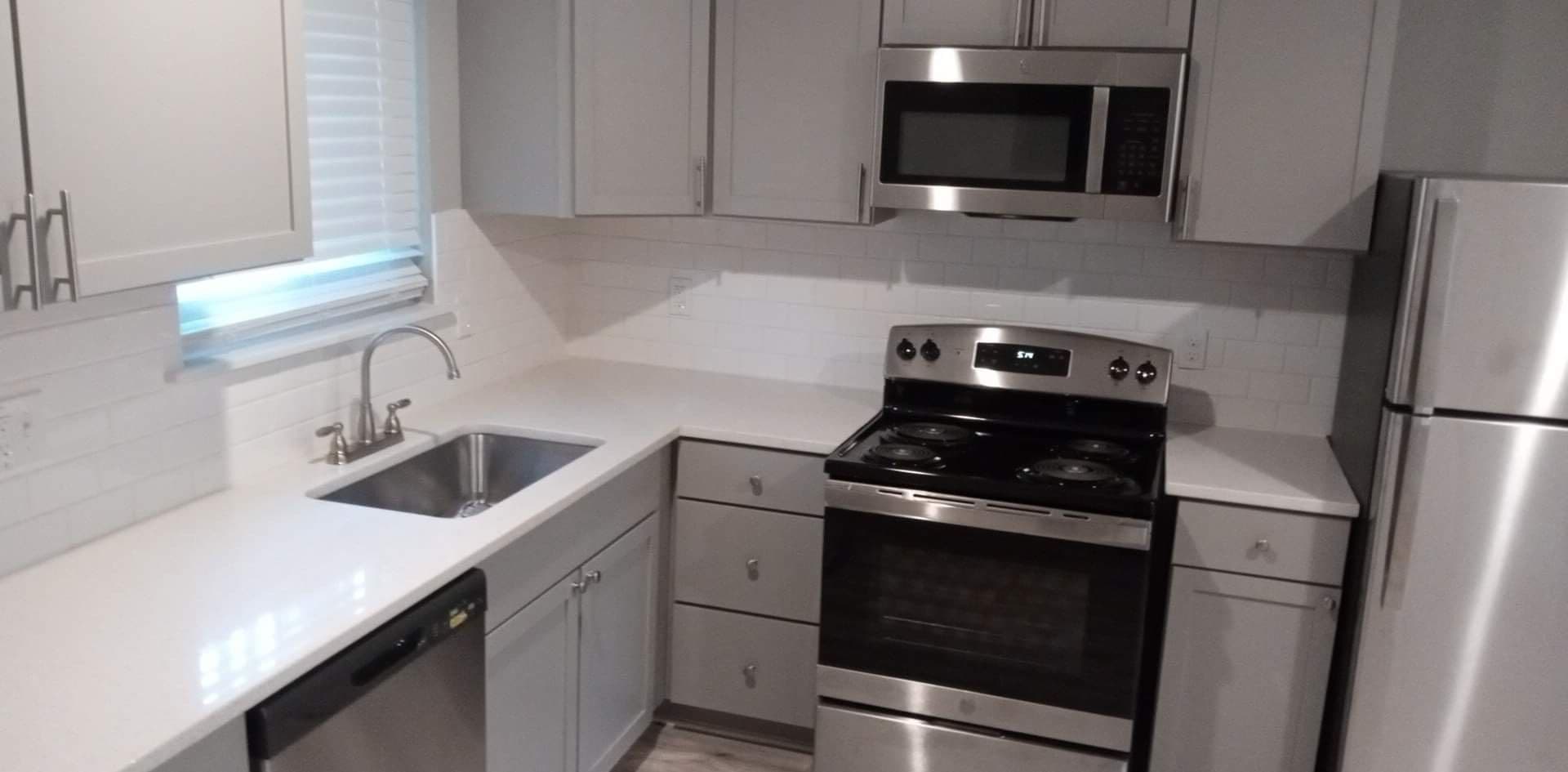 Shawnee Apartment: 6013 King Street
