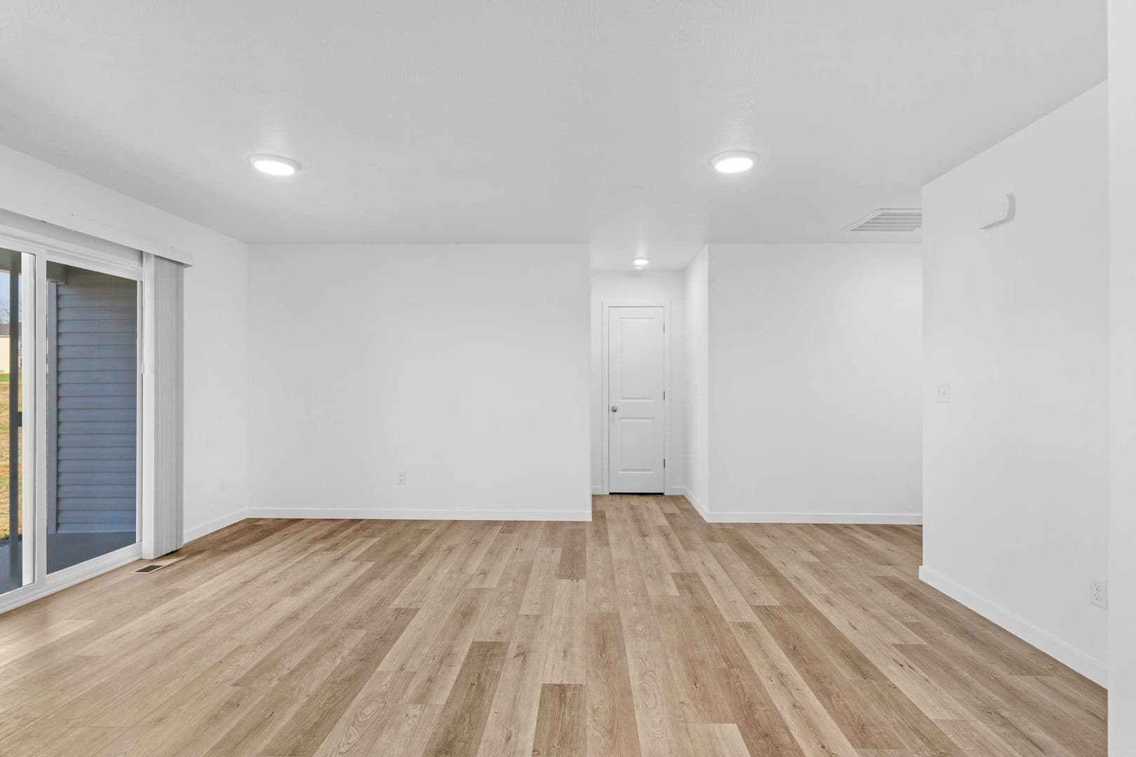 Willard House: 807 Lambert Cir