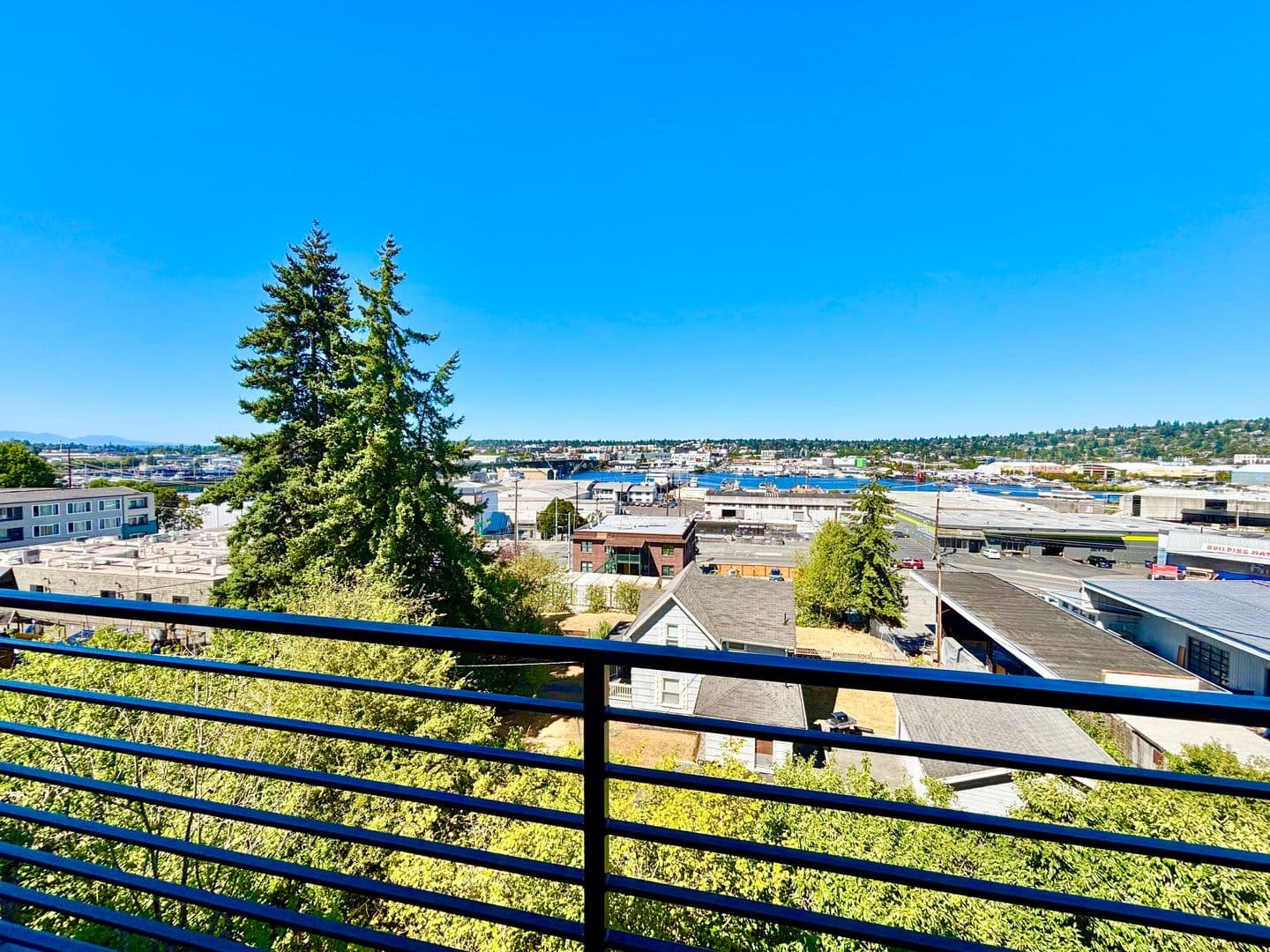 Seattle Townhome: 3816 A 13th Ave W