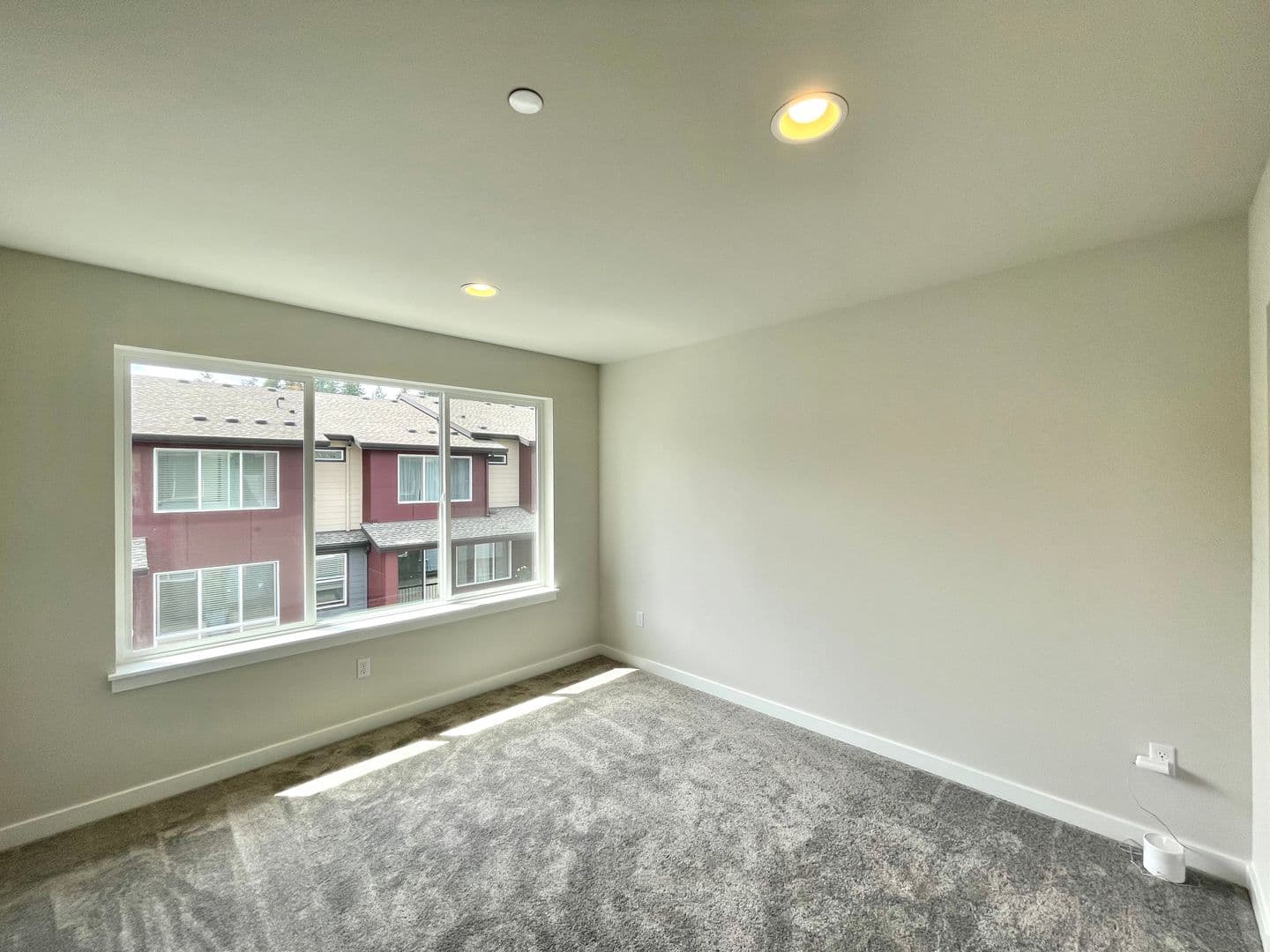 Bothell Townhome: 23803 7th Ave SE #D