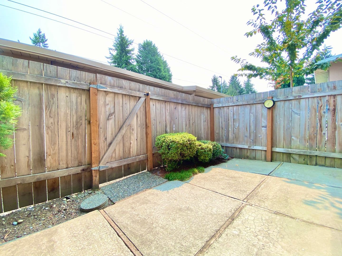 Bellevue Townhome: 12251 SE 59th St #5906
