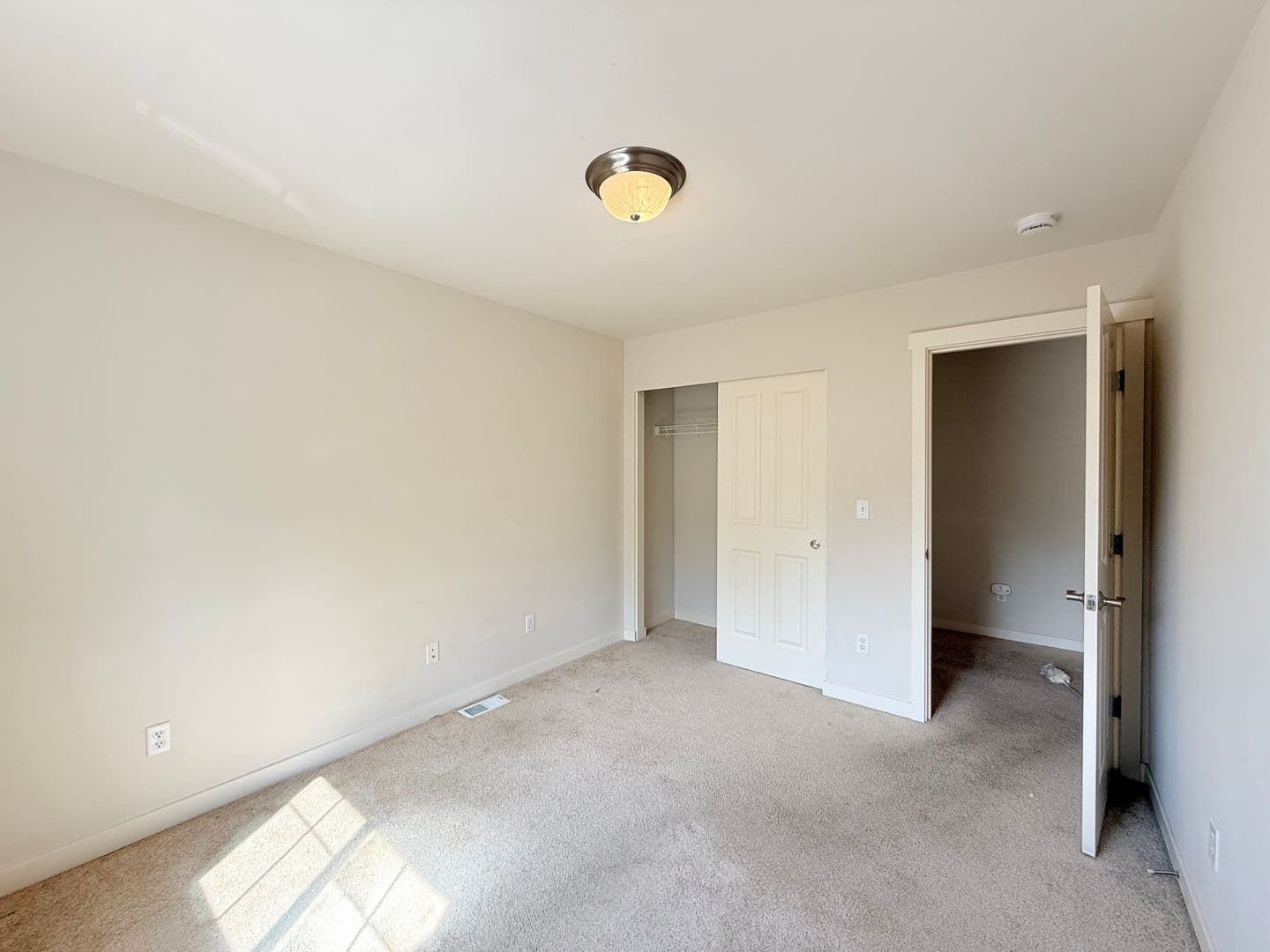 Bothell House: 4107 240th PL SE