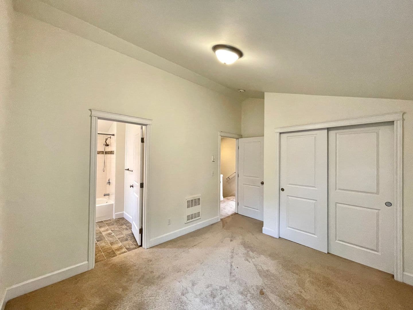 Seattle Townhome: 1413 NW 61st St Unit #B