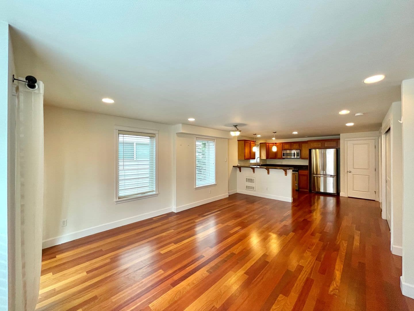 Seattle Townhome: 1413 NW 61st St Unit #B