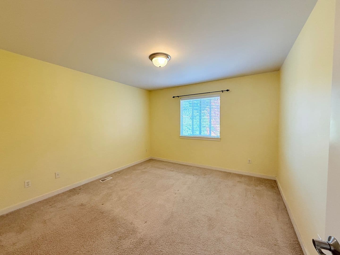 Bothell House: 4107 240th PL SE