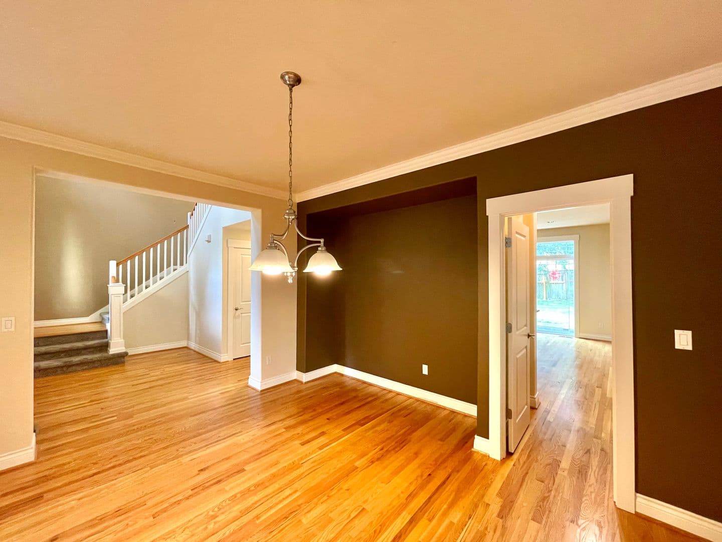 Bellevue House: 2646 116th Ave NE