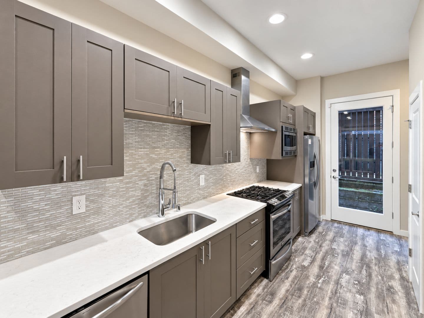 Seattle Townhome: 221 24th Ave E Unit D