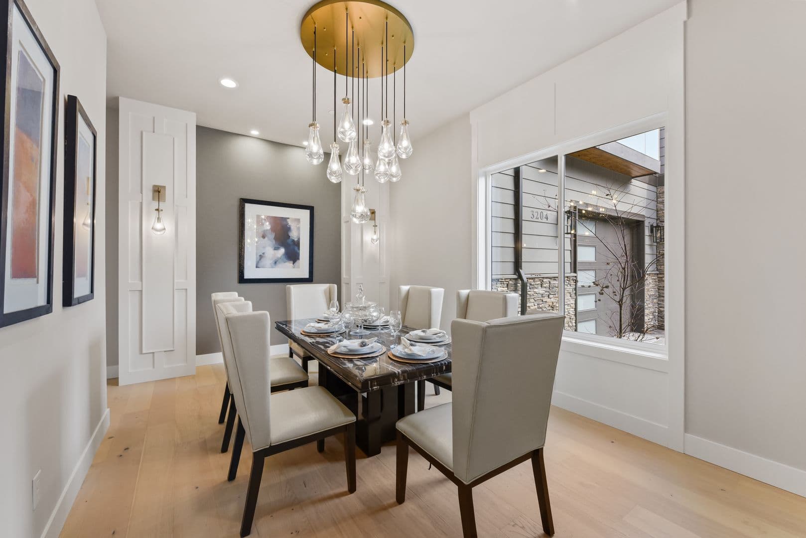 Bellevue House: 3204 116th Ave NE