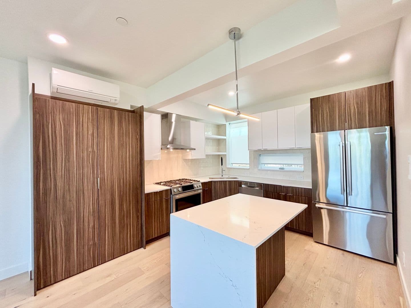 Seattle Townhome: 3816 A 13th Ave W
