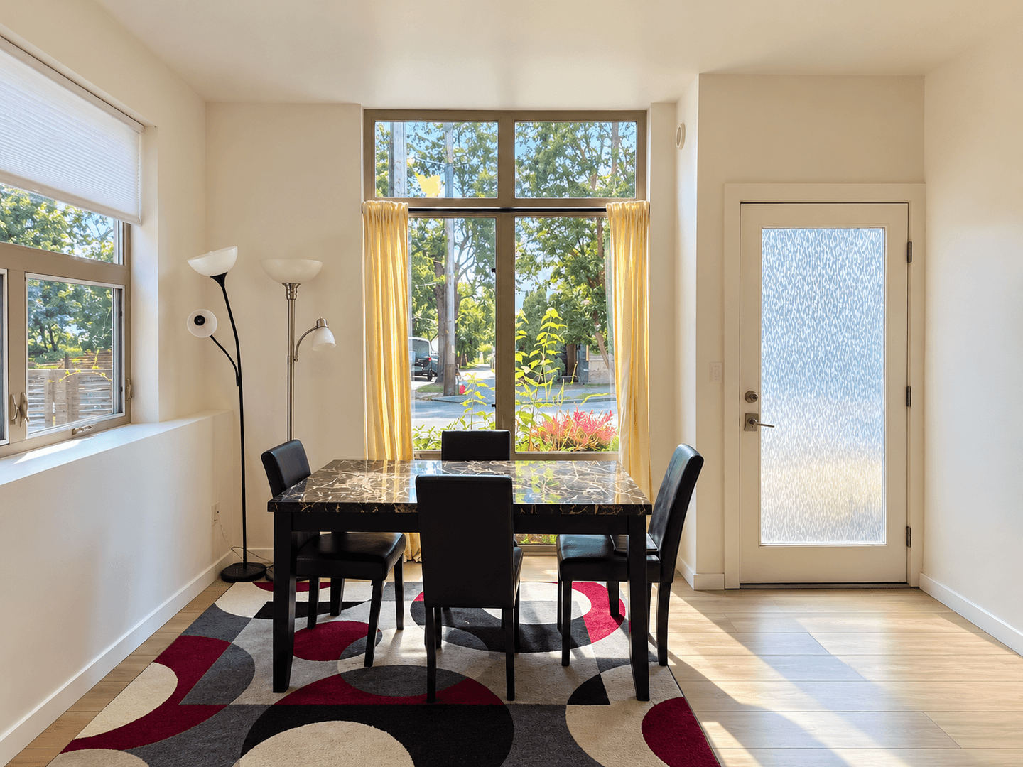 Seattle House: 2516 S Dearborn St