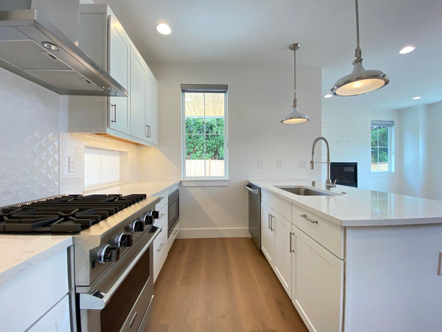 Kirkland House: 11505 112th Ct  Northeast