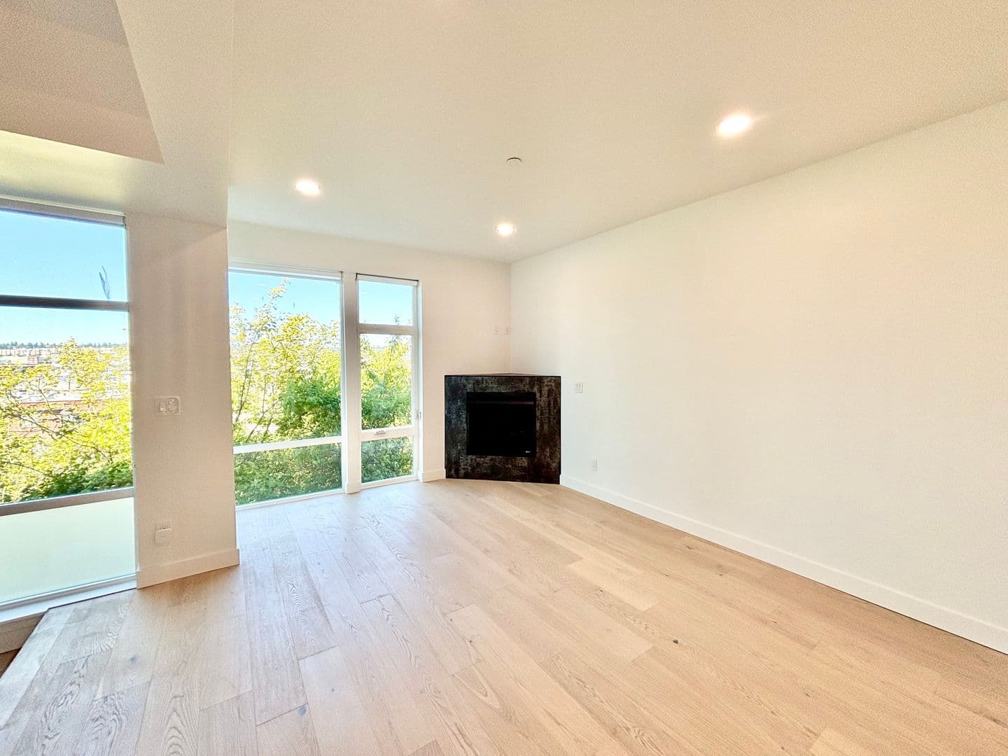 Seattle Townhome: 3816 A 13th Ave W