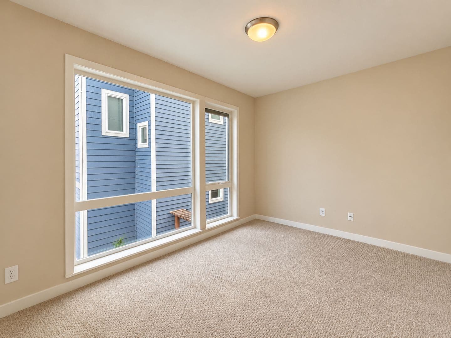 Seattle Townhome: 221 24th Ave E Unit D