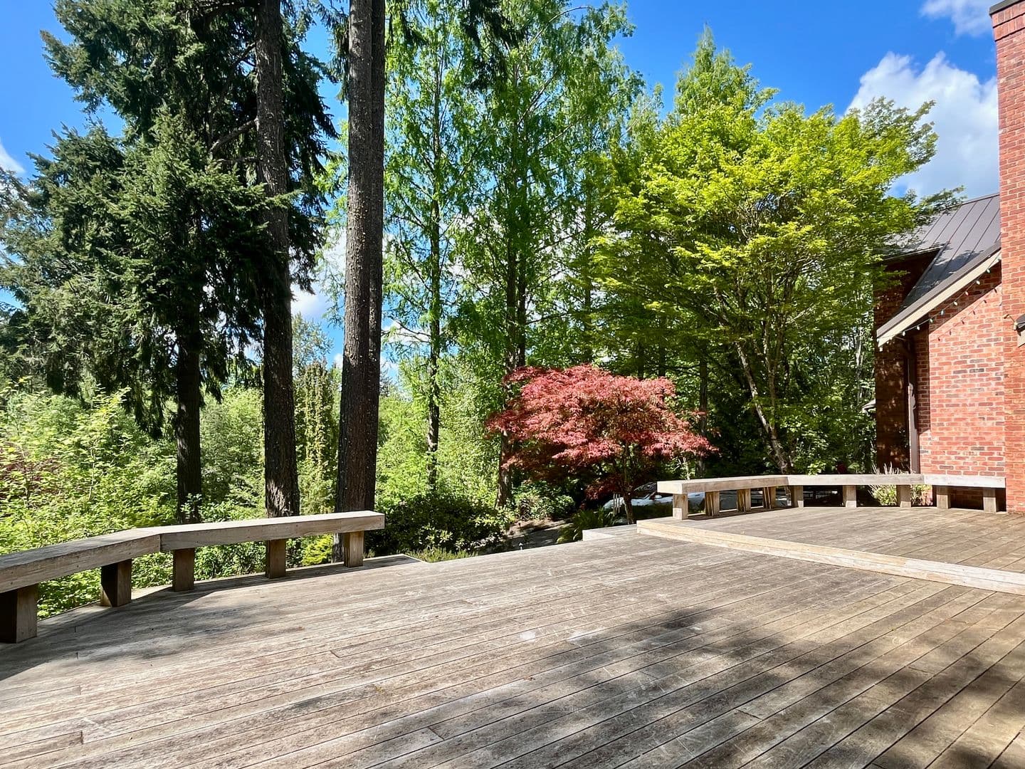 Sammamish House: 1130 Lancaster WAY SE