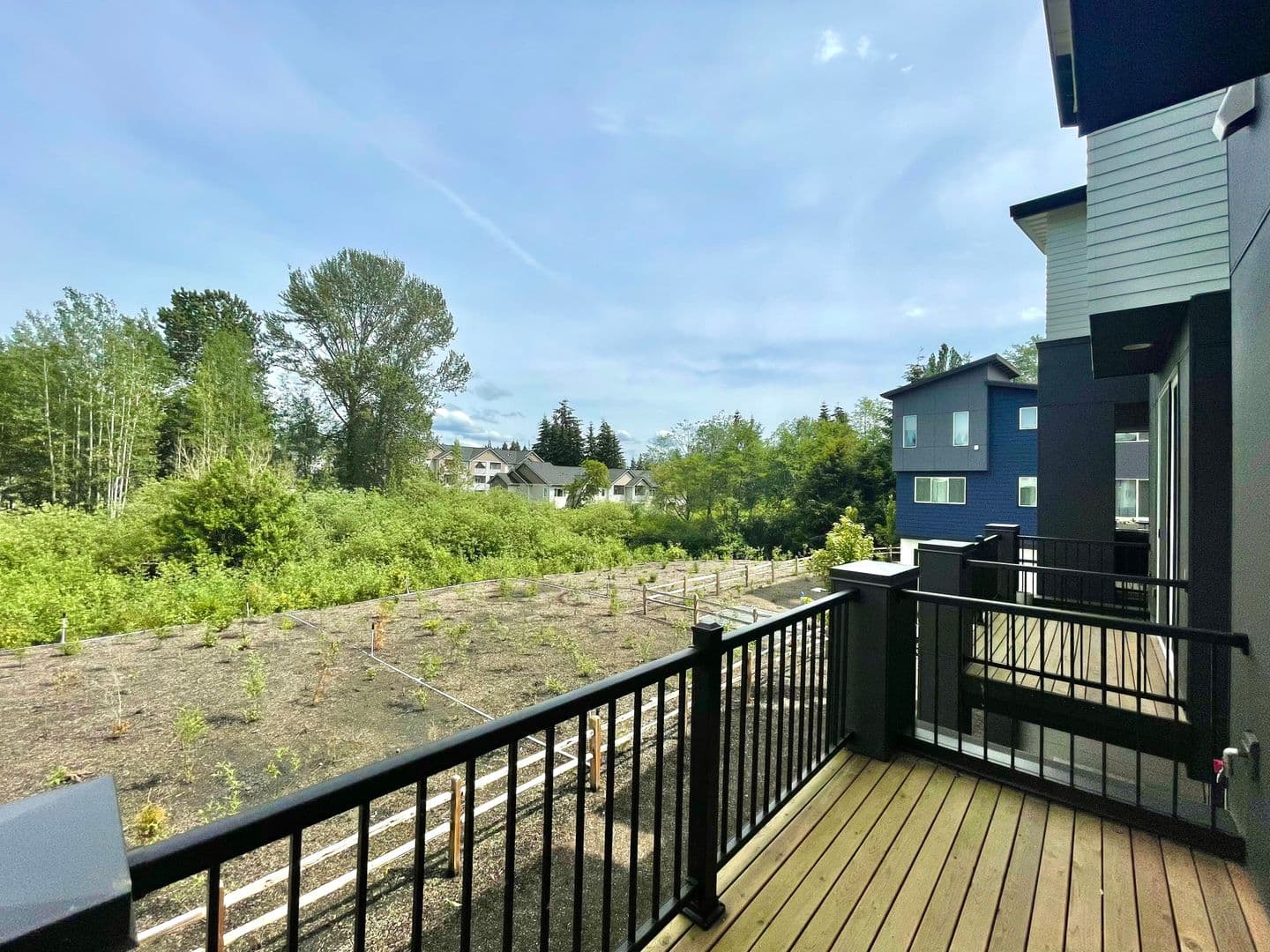 Bothell Townhome: 23803 7th Ave SE #D