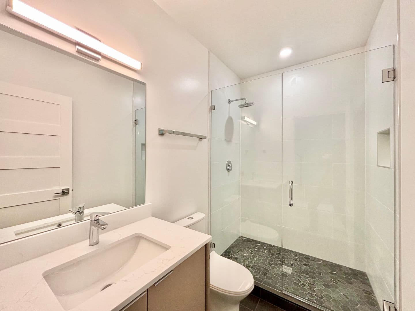 Seattle Townhome: 3816 A 13th Ave W