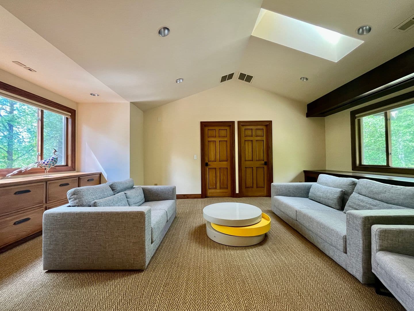 Sammamish House: 1130 Lancaster WAY SE