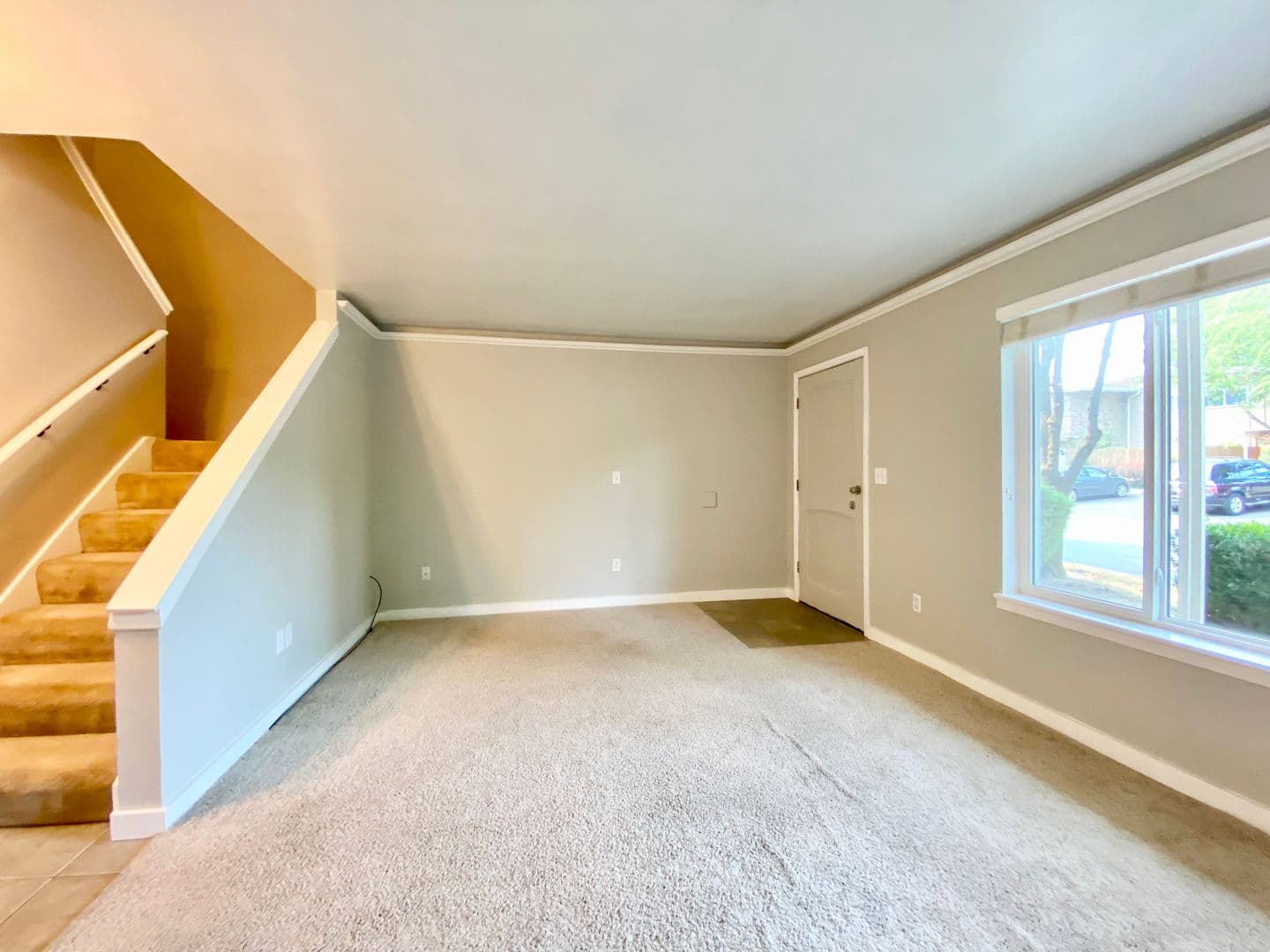 Bellevue Townhome: 12251 SE 59th St #5906