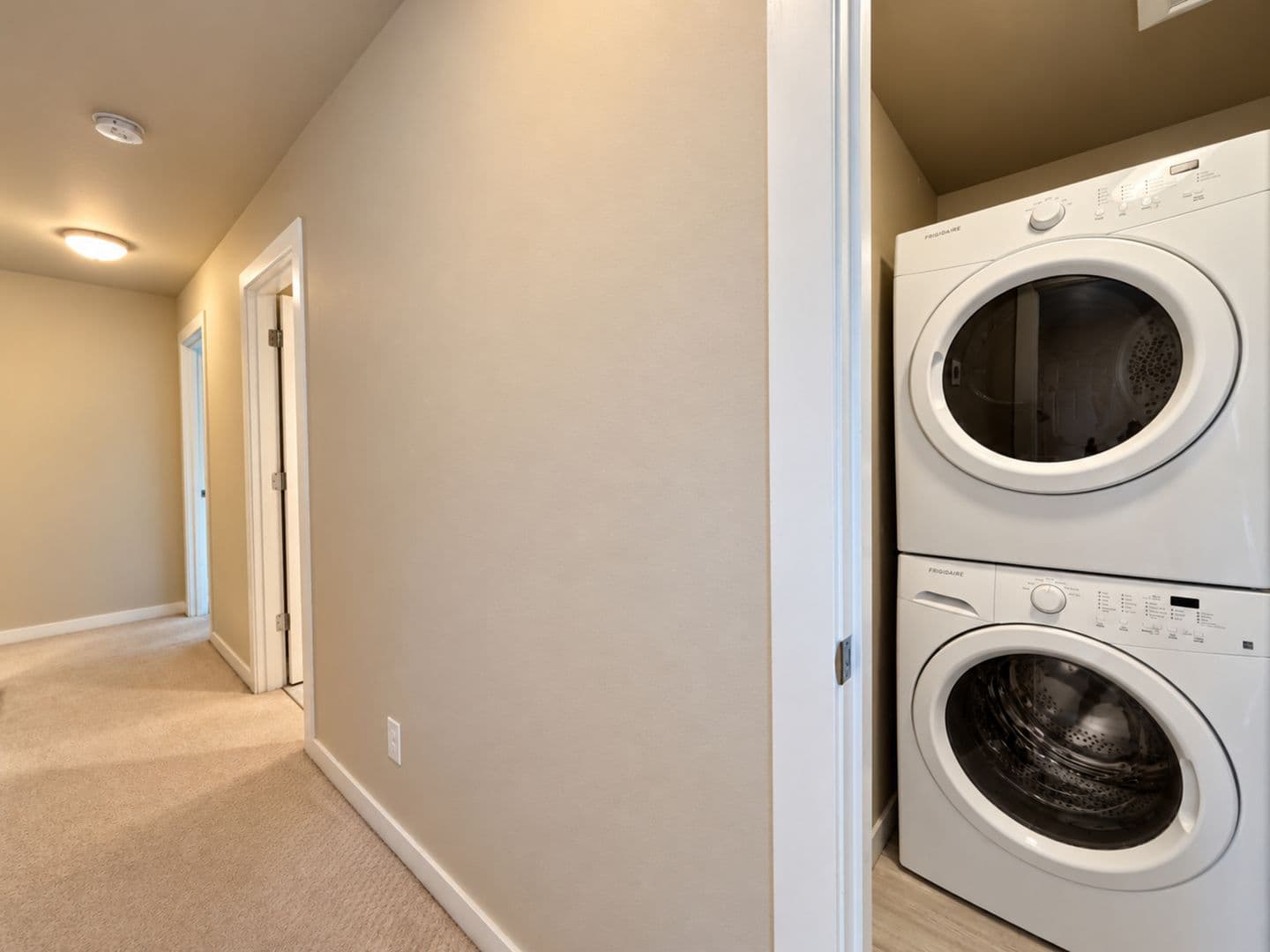 Seattle Townhome: 221 24th Ave E Unit D