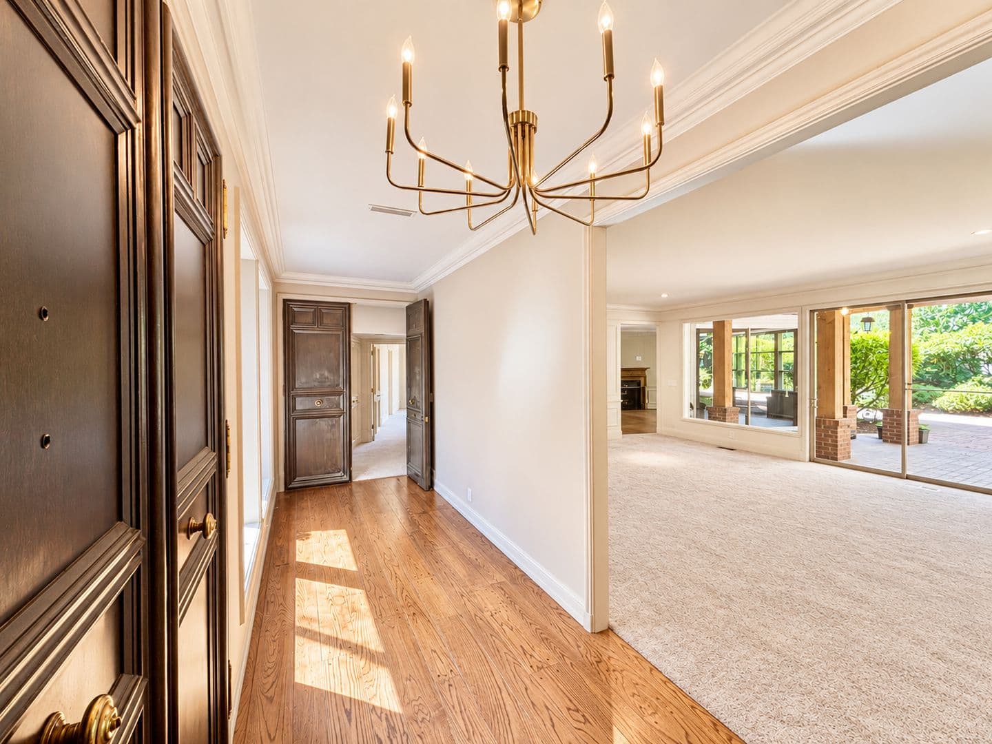 Seattle House: 6016 NE Keswick Dr