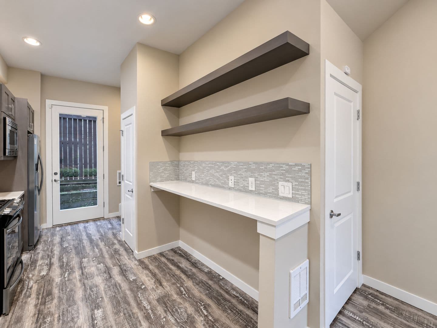Seattle Townhome: 221 24th Ave E Unit D