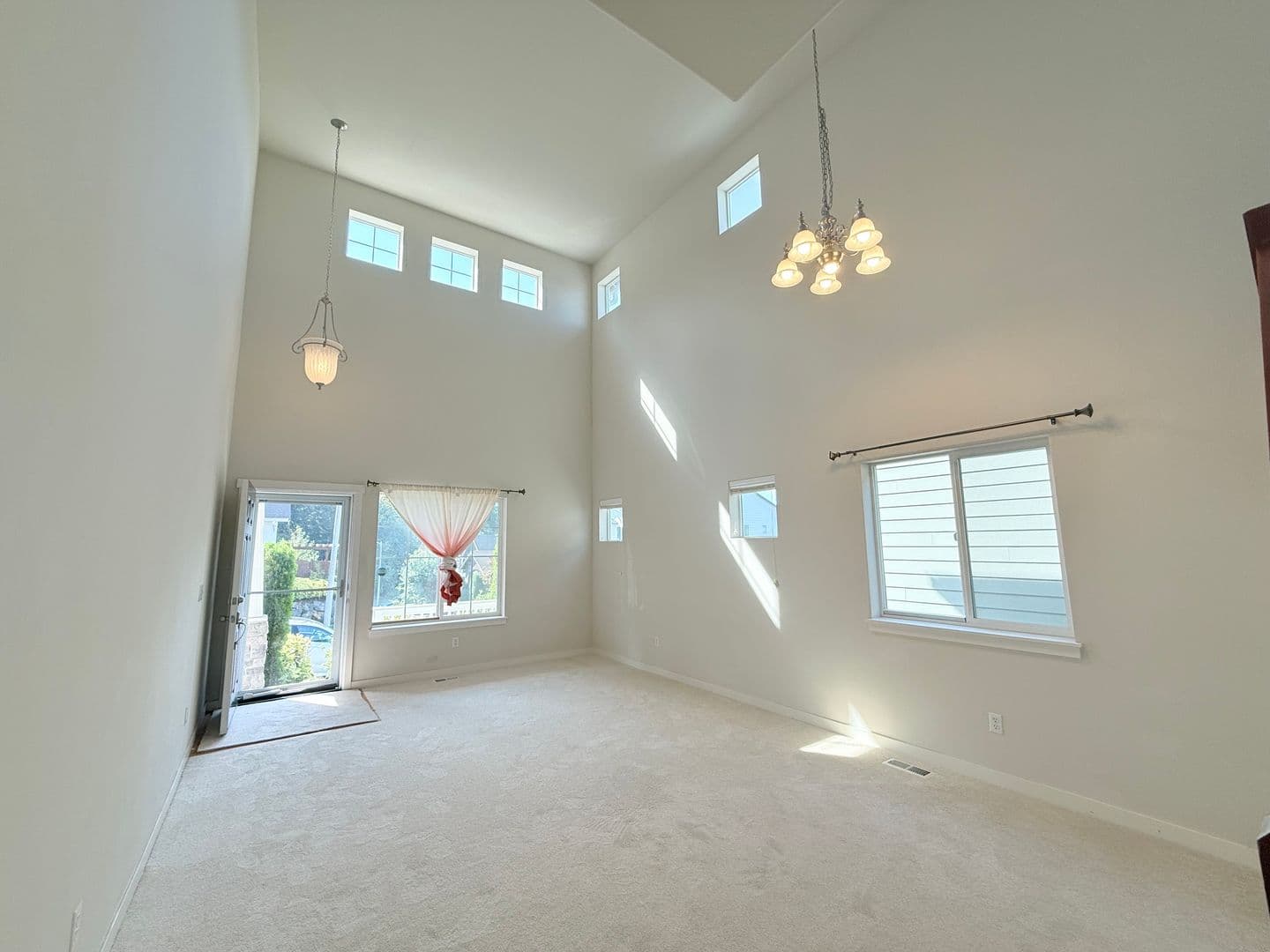 Bothell House: 4107 240th PL SE
