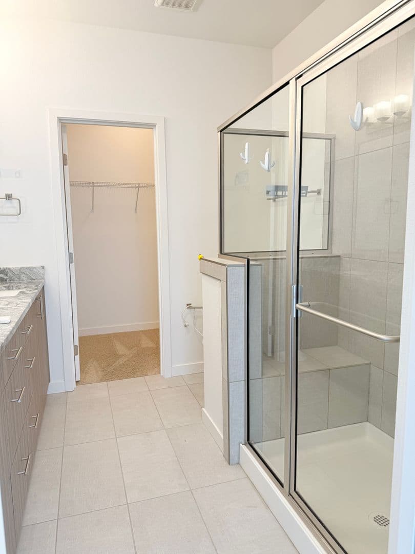 Bellevue Townhome: 15887 NE 14th Rd Unit #7.3
